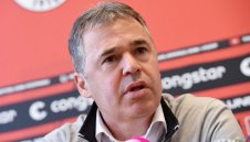 Босът на Санкт Паули с култов отговор към Кале