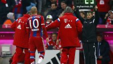 Байерн загуби Робен за мачовете с Дортмунд, Байер и Порто