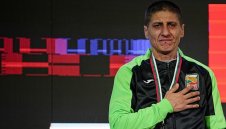 Асенова на ¼-финал на Световното