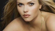 Асдис Ран прави секс в иглу