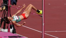 Tежка квалификация, но финал за Мирела Демирева