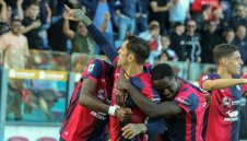 Резерви донесоха трета поредна победа на Каляри