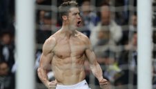 Без изненада: Физиката на Роналдо шашна лекарите в Юве