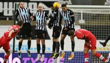 Светците с нова загуба, Брайтън пак взе точка