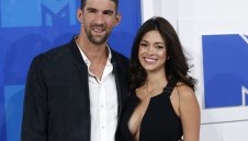 Избраха Фелпс за най-великия плувец в историята