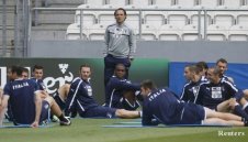 Платини: Корупция или спагети? Не, Италия е като шампанско