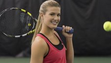 Залитаща по Гришо се подхлъзна на трева