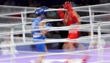 Китайка и туркиня ще се боксират за златото в категория до 54 кг при жените