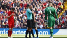 Милнър се извини за дузпата