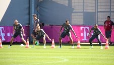 ПРОГНОЗА: Байерн Мюнхен - Аугсбург