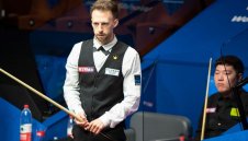 Шампионът Тръмп оцеля срещу Ян