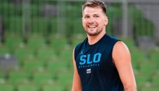 Лука е свалил 14 килограма, добави нова скъпа кола към колекцията си