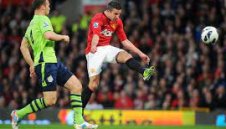 Преди 10 години Робин ван Перси вкара "гола на века" + ВИДЕО