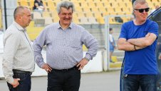 Притискан от Мъри: Швед се изсмя на Левски