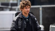 От Мерцедес не губят вяра в Кими, въпреки проблемите