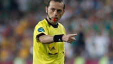 Турчин свири финала в Шампионската лига