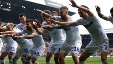 Пускат Лийдс за продажба