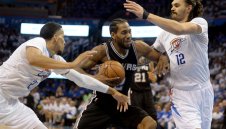 Шпорите се измъкнаха в Оклахома Сити