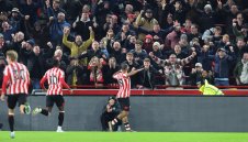 Брентфорд удари Кристъл Палас в лондонско дерби