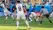 Най-позорната симулация на Мондиал 2018 в снимки. Но има ли право Неймар да постъпва така?