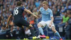 "Чуковете" треснаха и Манчестър Сити