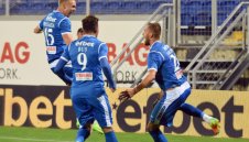 Яблонски отново спаси Левски, "сините" победиха Етър с 1:0