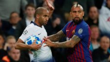 В Барса останали доволни от гневната реакция на Видал + СНИМКА