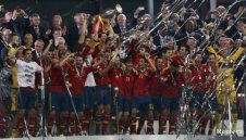 Десет испанци в Идеалния отбор на Евро 2012