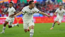 Якин за гола на Шакири: Вълшебно! Живее и диша за такива моменти + ВИДЕО