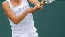 Цвети Пиронкова стартира с победа във Варшава