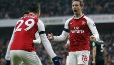 Луд Арсенал разнебити Кристъл Палас за 22 минути