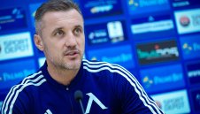 Изненадващ трансфер! Левски взима национал без пари 