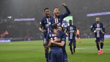 ПСЖ оцеля в голям голов спектакъл срещу Бордо, изгониха Неймар с червен картон