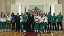 Радев към еврошампионките: Вие сте олицетворение на силата на непреклонния български дух и воля за победа