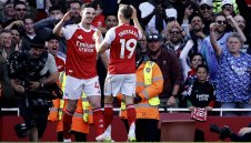 Арсенал удари Нюкасъл и си осигури второто място