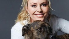 Вон беше ухапана от собственото си куче + ВИДЕО