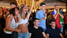 В Италия въздишат по футболистка на Венеция + СНИМКИ