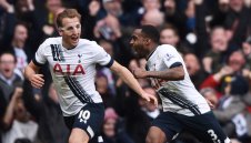 С голяма мъка Тотнъм обърна Суонси с 2:1