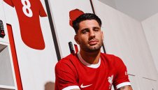 Новото бижу на Ливърпул обясни защо взе култовия №8