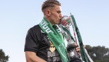 Арсенал или Юнайтед? Виктор Гьокереш взе решение