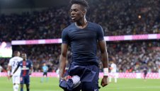 Лил взе сина на Джордж Уеа за 5 години