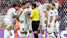 Присъда: Дузпата за Португалия срещу Уругвай е подарена