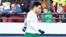 Илия Груев игра при разгром на Лийдс