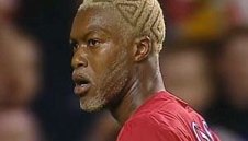 Безплоден Ливърпул  изпусна Чарлтън