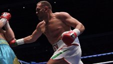 Ясно е къде и кога Хънтър ще яде здрав пердах от Кобрата