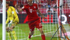 Мюлер: Питайте ван Гаал колко е готов да извади за мен