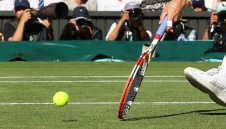 Българче прави фурор на Уимбълдън, днес играе за място на финала