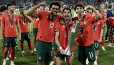 Жоао Феликс избухна с хеттрик в Саудитска Арабия