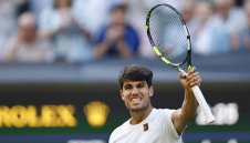 Алкарас продължава наказателната си акция в Синсинати, прекъснаха мача на Зверев