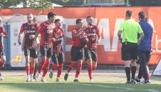 Локо Сф и Ботев Пд ще се отлепят от дъното